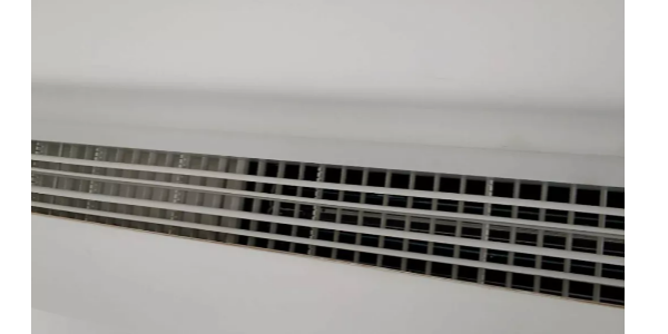 夏季使用中央空調，出風口的角度應該怎么設定？