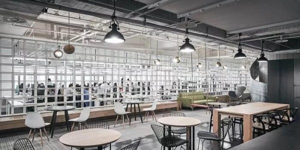 辦公室是裝中央空調還是風管機？