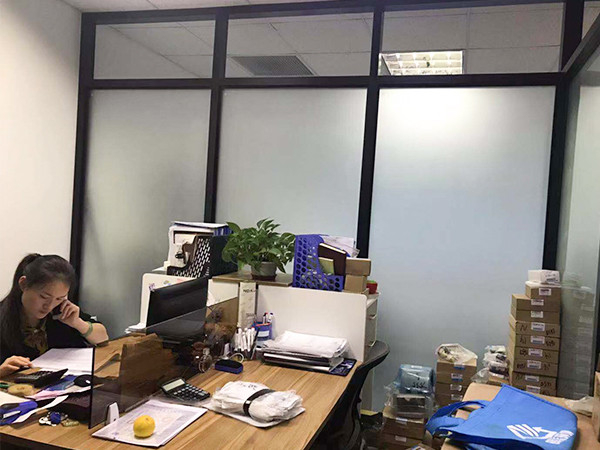 越邦機電財務室